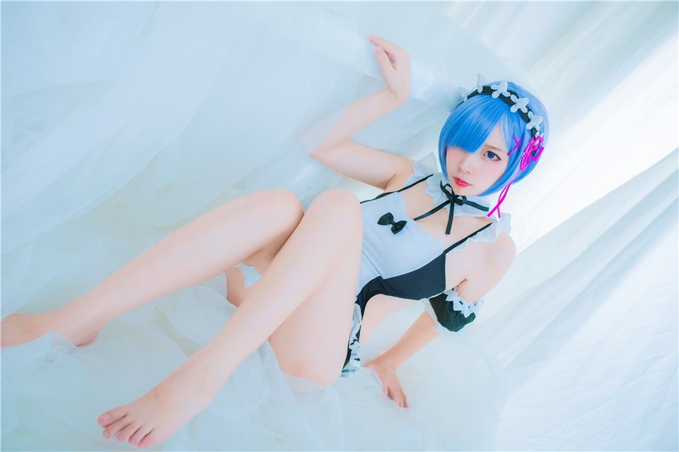 少女写真@泳装蕾姆和贞德 [40P]