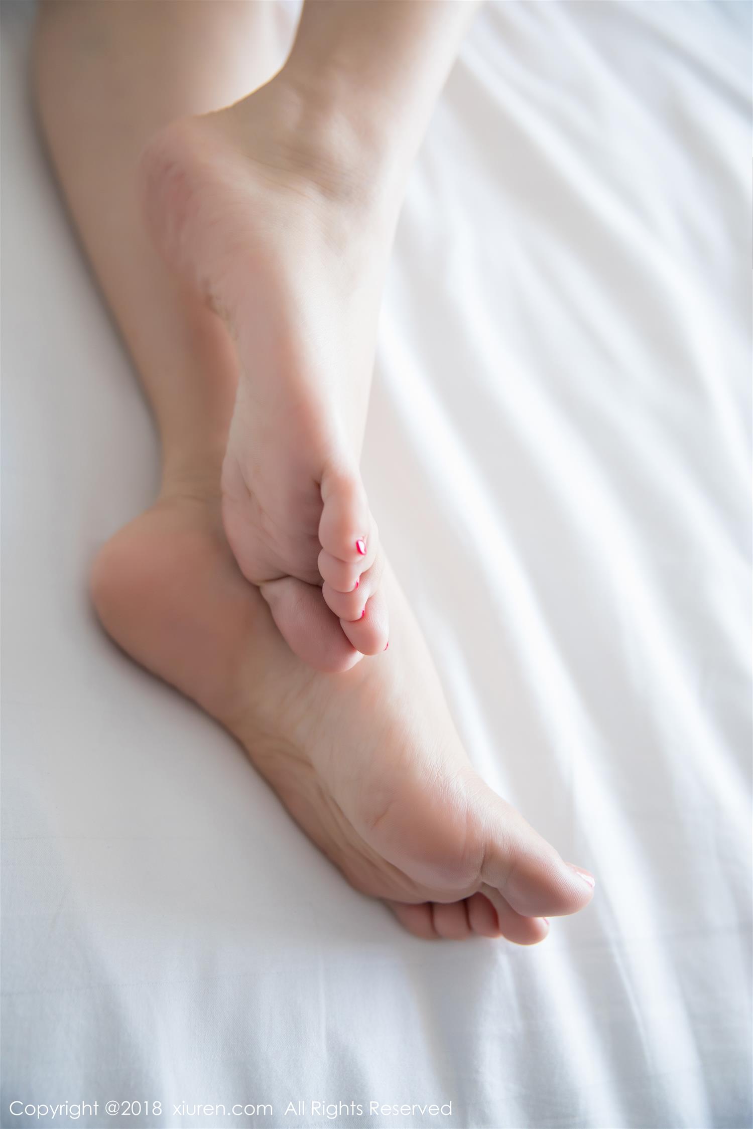 [XiuRen秀人网] 2018.07.04 NO.1067 芝芝Booty [54P]