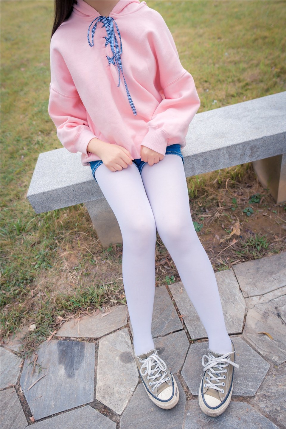 少女写真@和小姐姐去公园拍照 [40P]