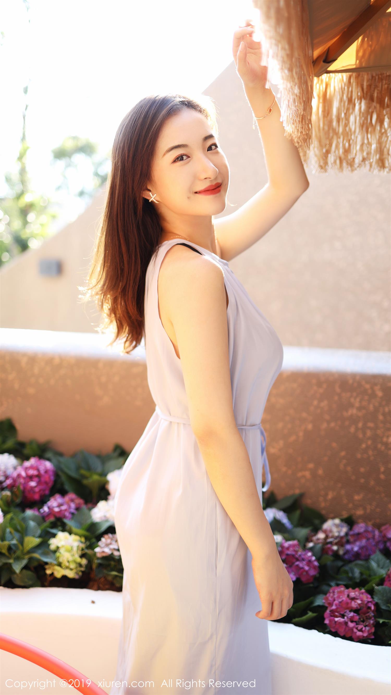 [XiuRen秀人网] 2019.09.02 NO.1660 艺儿拿铁 [58P]