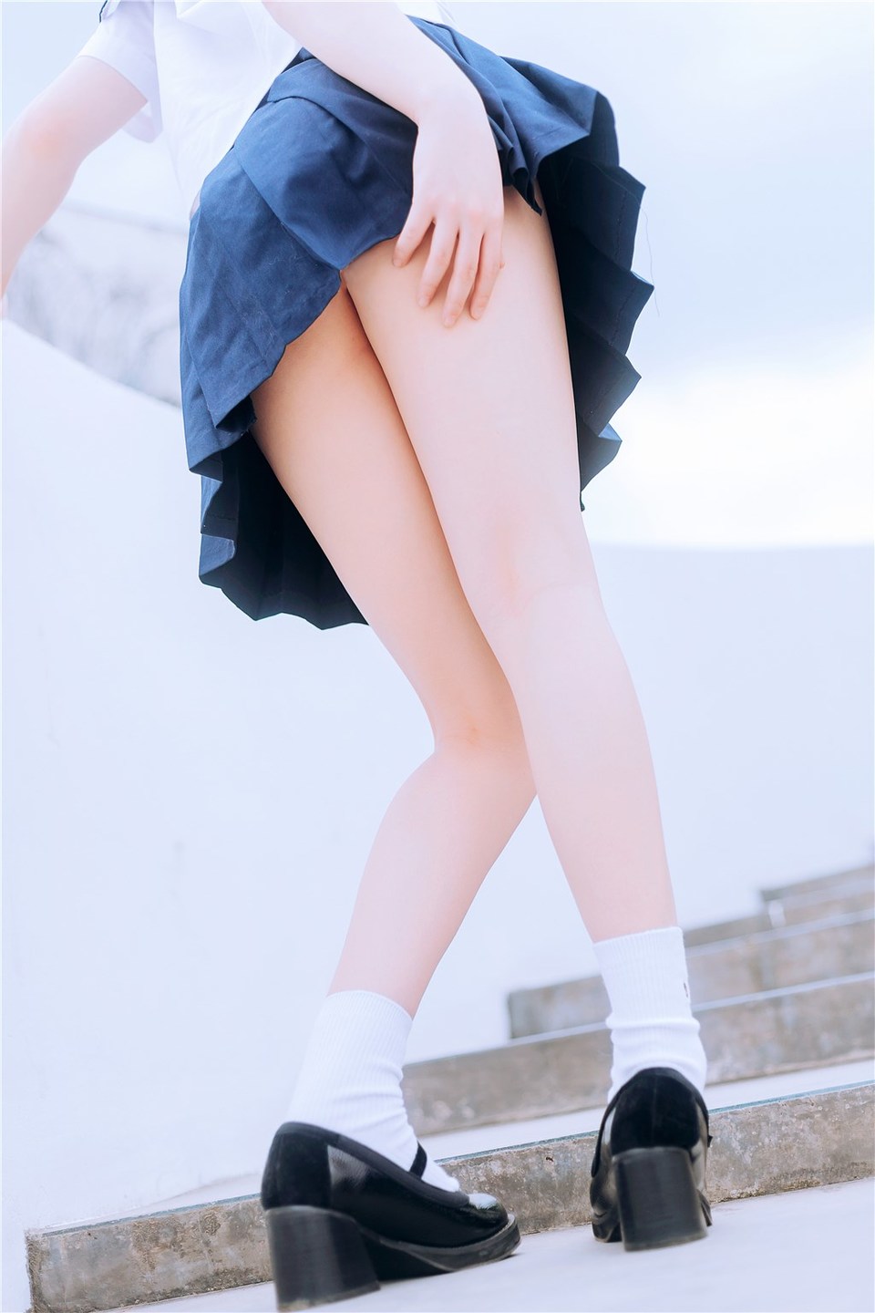 少女写真@绿意葱茏 [40P]