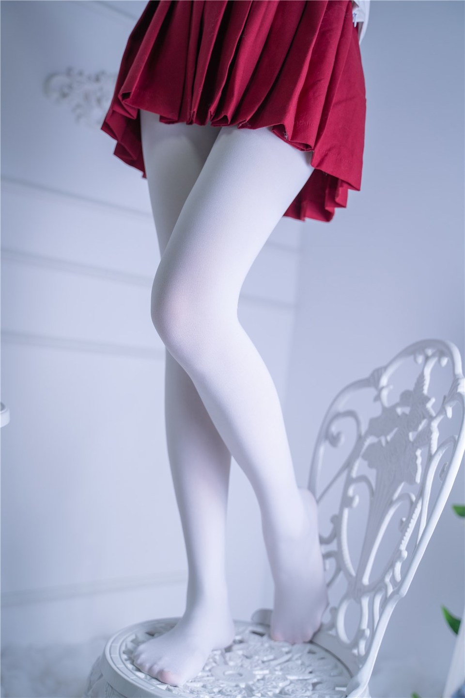 少女写真@红裙与白丝 [44P]