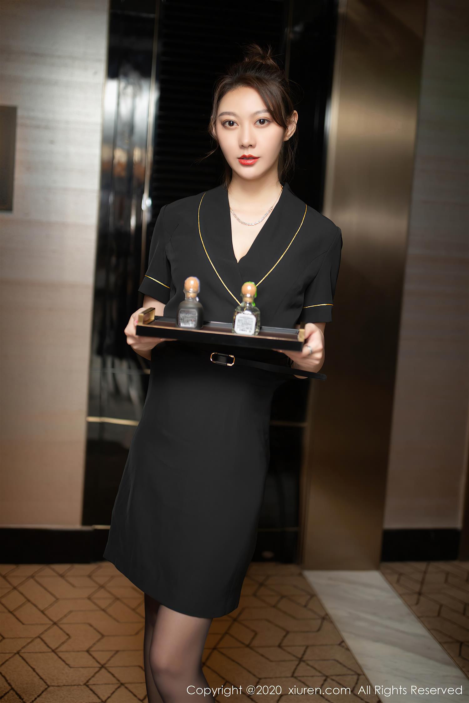 [XiuRen秀人网] 2020.08.19 NO.2464 艺轩 [80P]