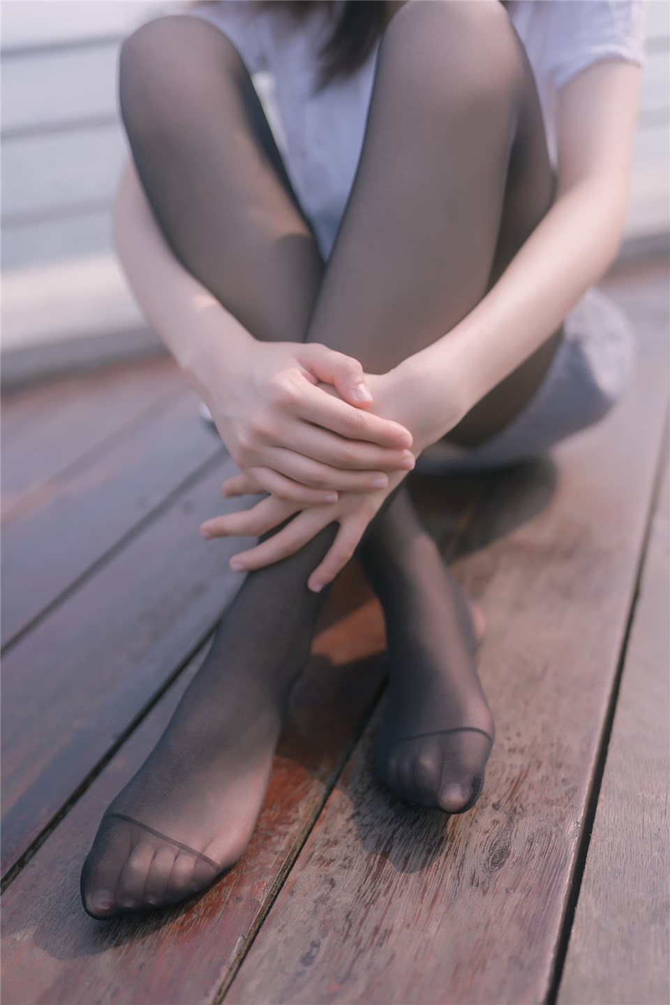 少女写真@河边的黑丝 [42P]