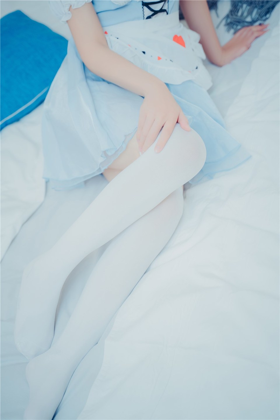 少女写真@蓝色女仆 [40P]