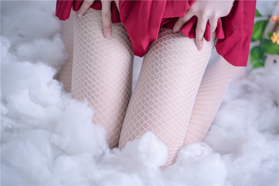 少女写真@红裙如火 [43P]