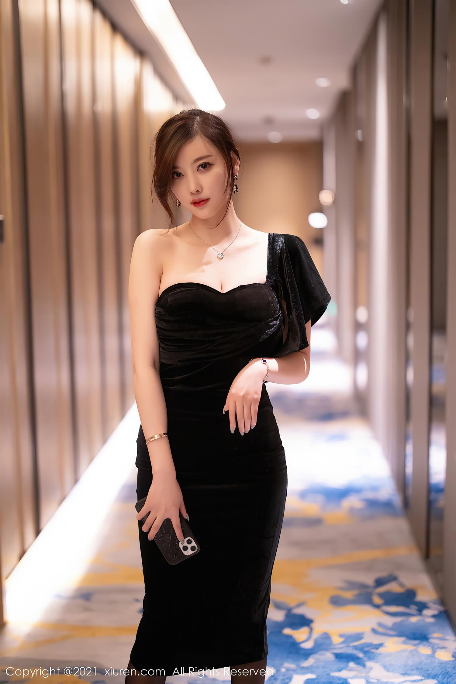 [XiuRen秀人网] 2021.03.09 NO.3184 杨晨晨sugar [70P]