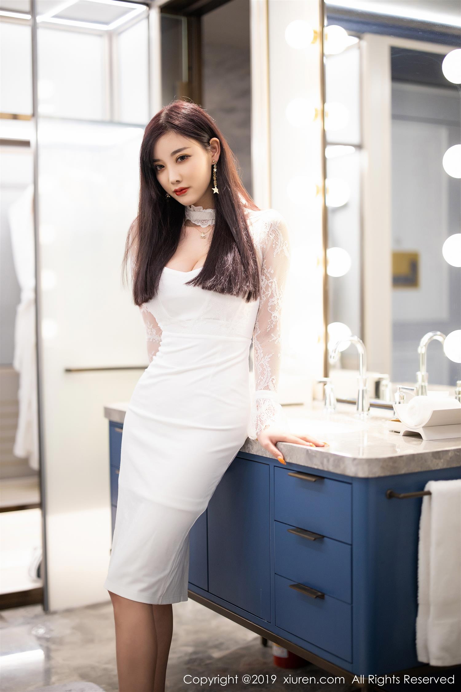 [XiuRen秀人网] 2019.12.26 NO.1884 杨晨晨sugar [107P]