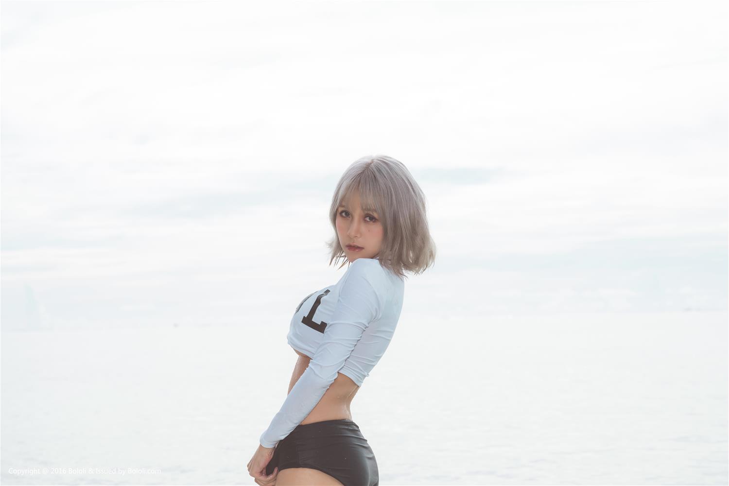 [BoLoLi波萝社] 新刊 2017.10.28 BOL.123 夏美酱 夏美的海边风情 [48P]