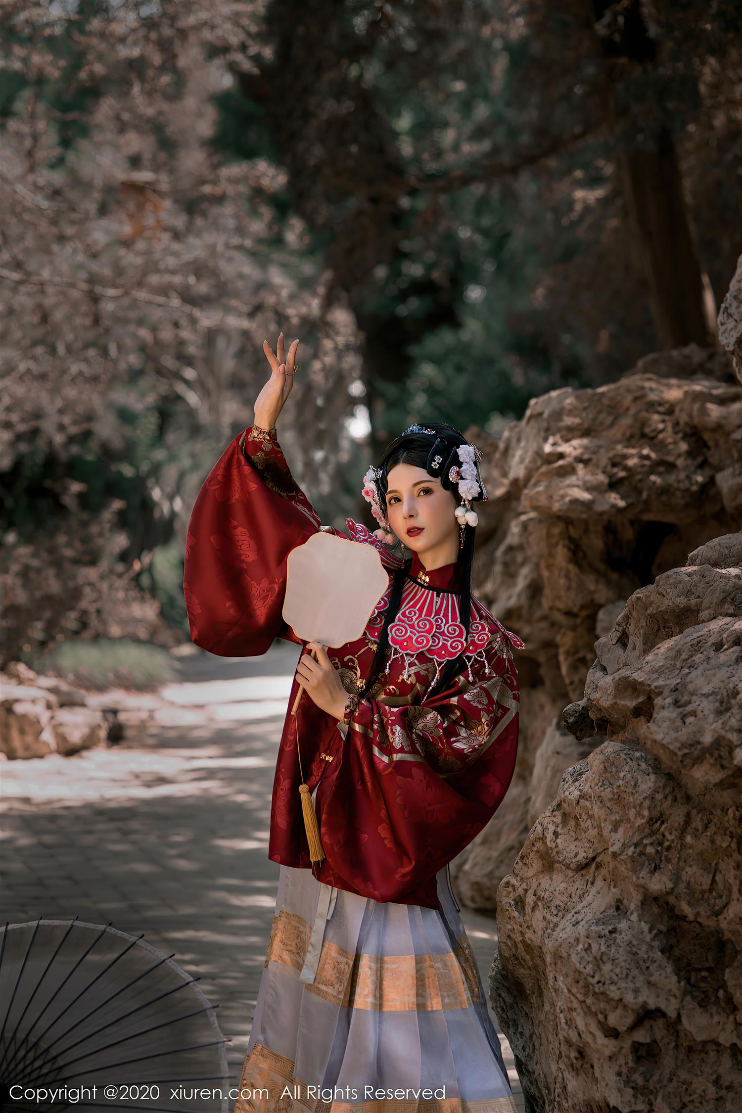 [XiuRen秀人网] 2020.08.03 NO.2395 小蛮妖Yummy [86P]