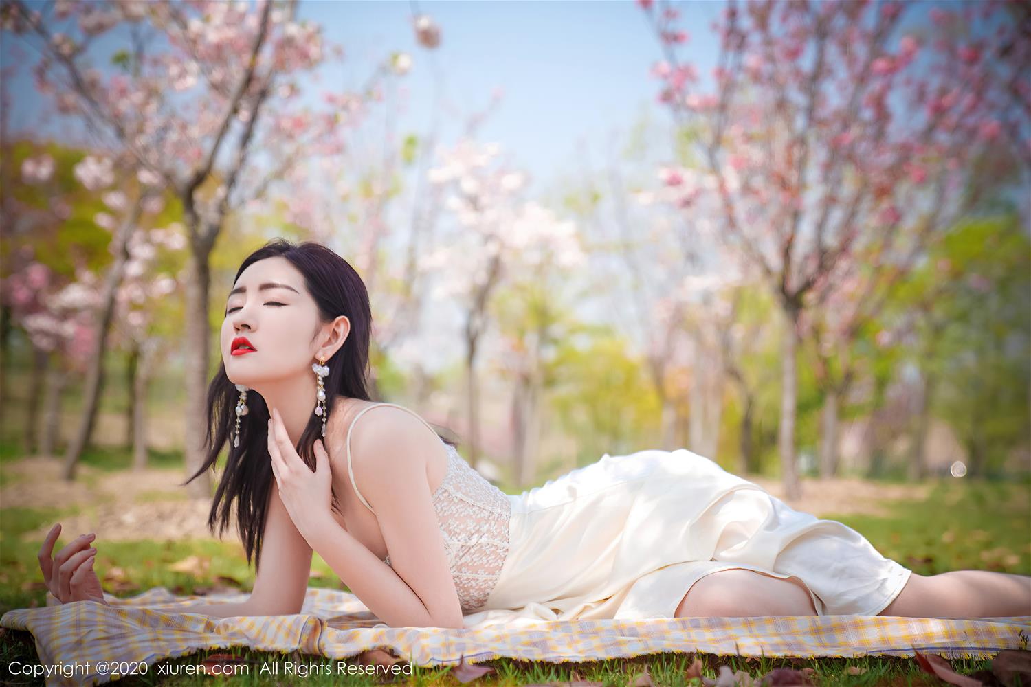 [XiuRen秀人网] 2020.07.07 NO.2297 沈梦瑶 [56P]