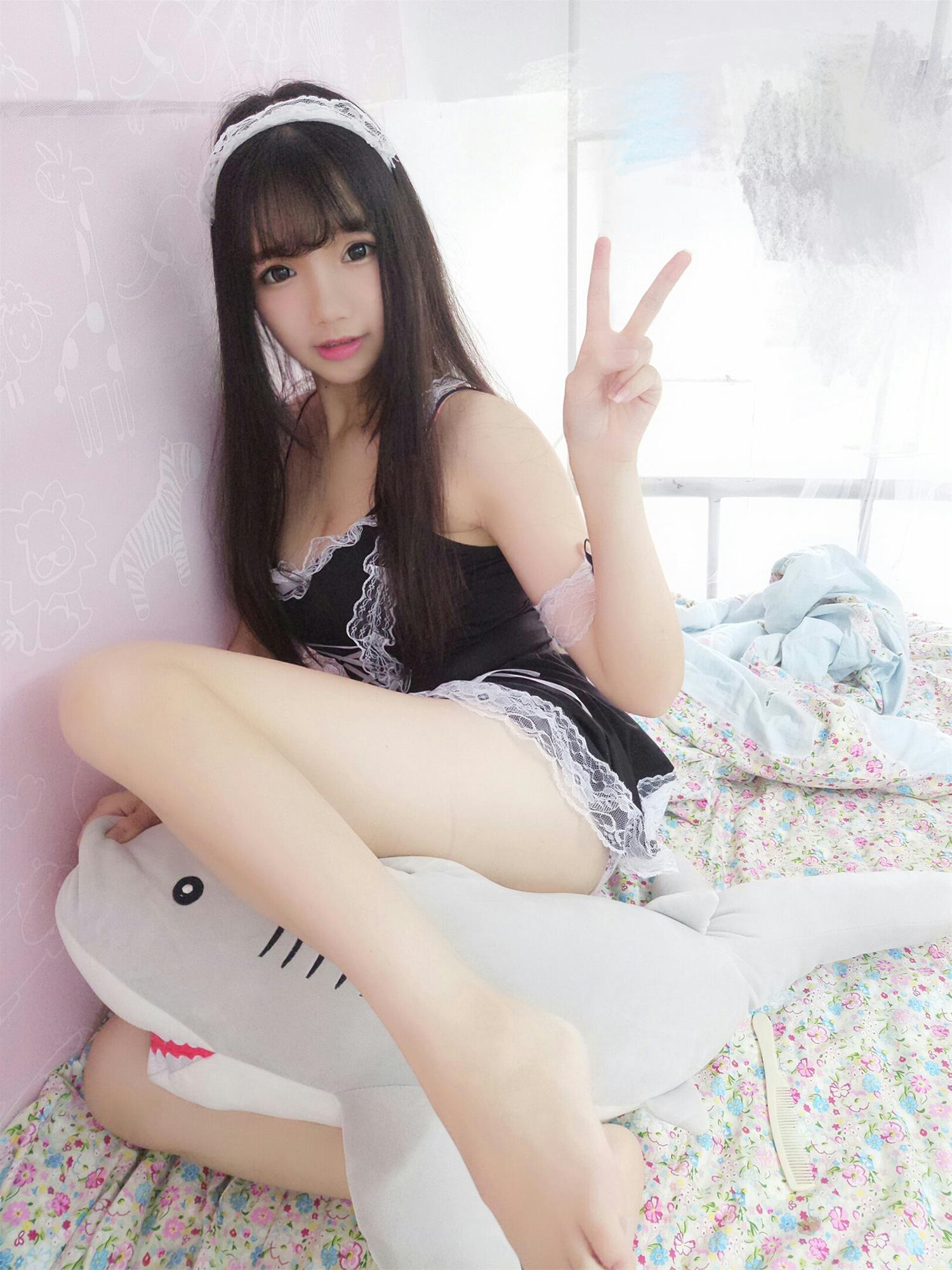 雪晴Astra 小女仆 [14P-23MB]