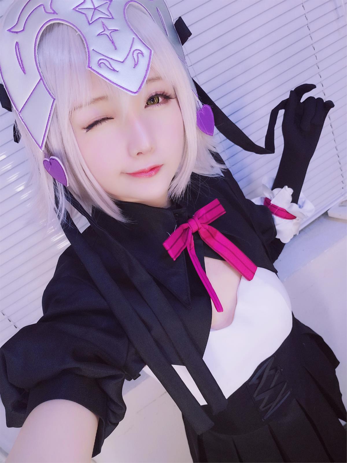 星之迟迟 VOL.04 元气女仆包 [65P-70MB]