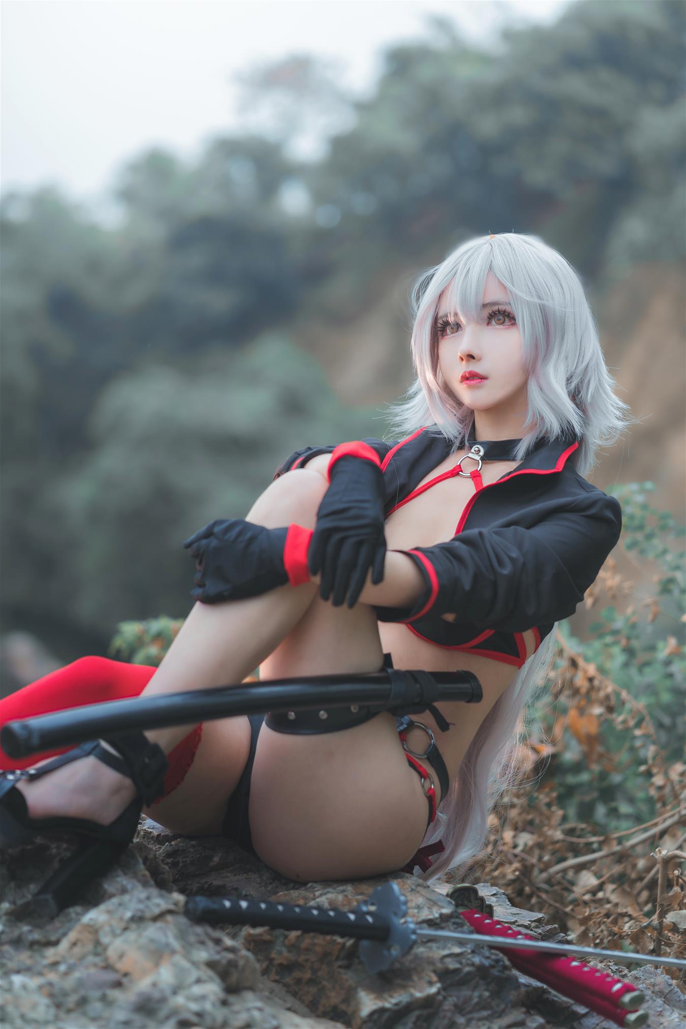 rioko凉凉子 泳装黑贞 [8P-97MB]