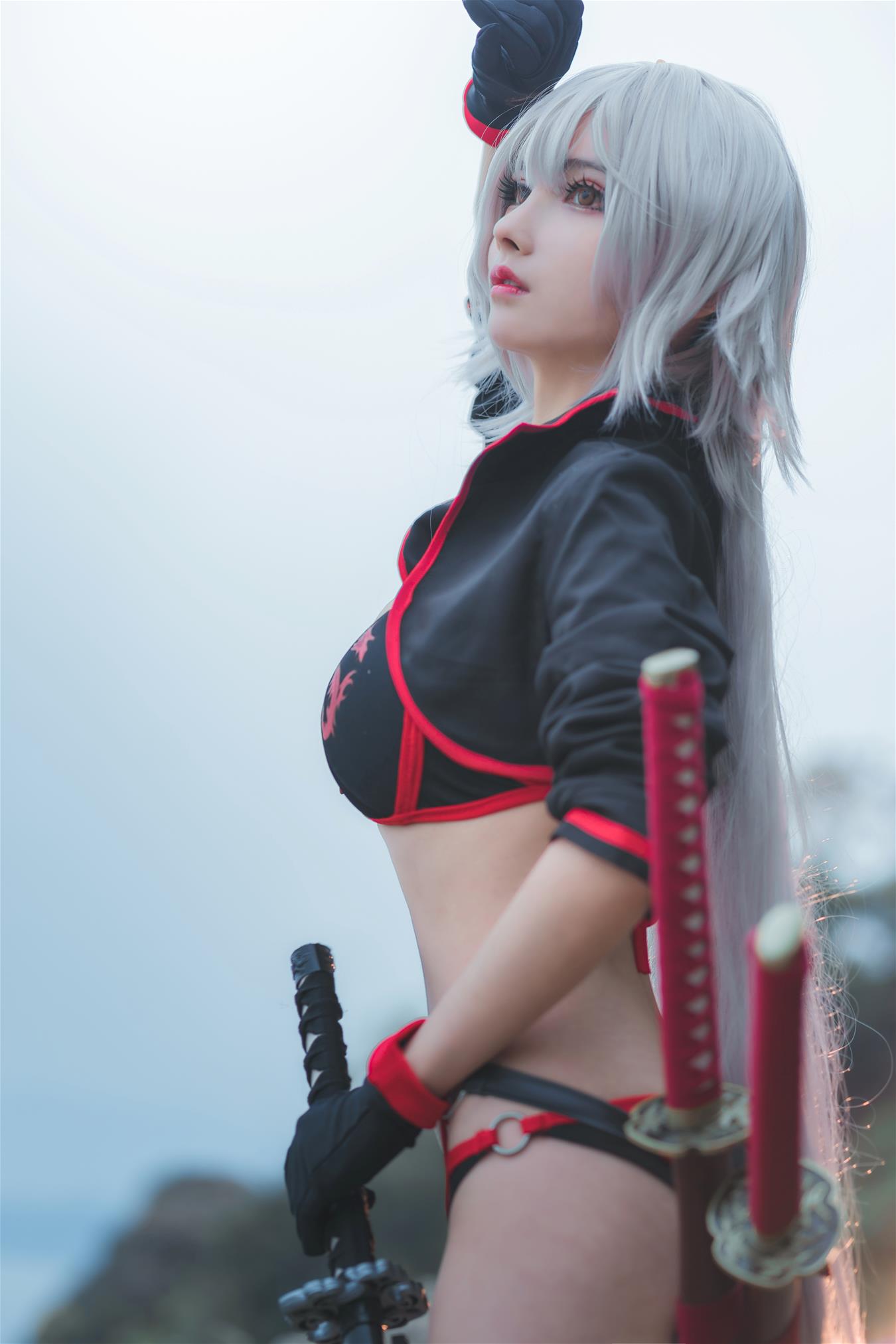 rioko凉凉子 泳装黑贞 [8P-97MB]