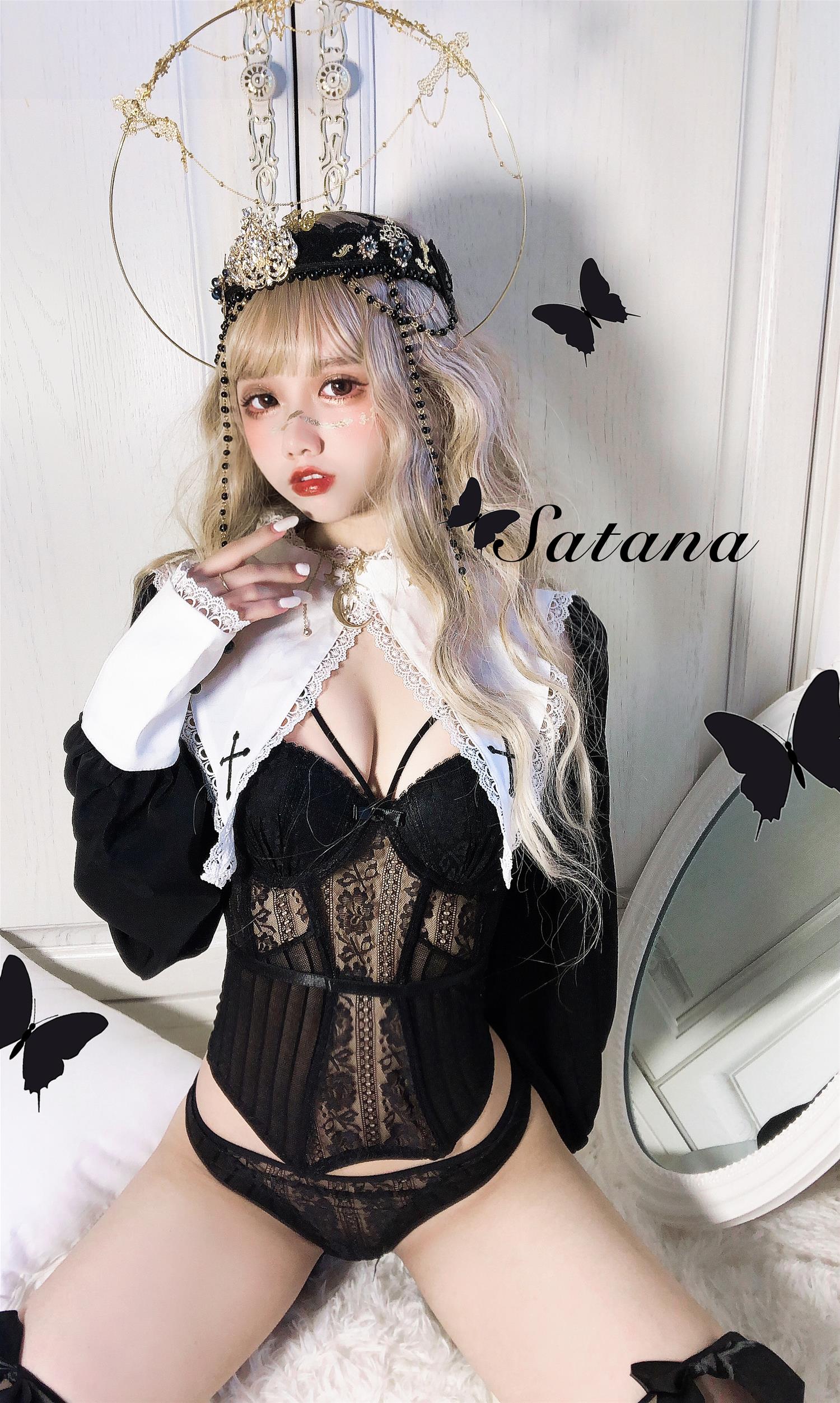 果咩酱w 叛逆修女 [30P-207MB]