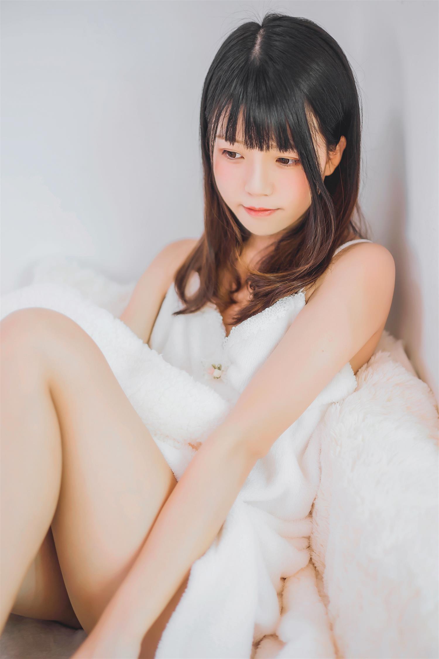 桜桃喵 冬眠 [38P-318MB]