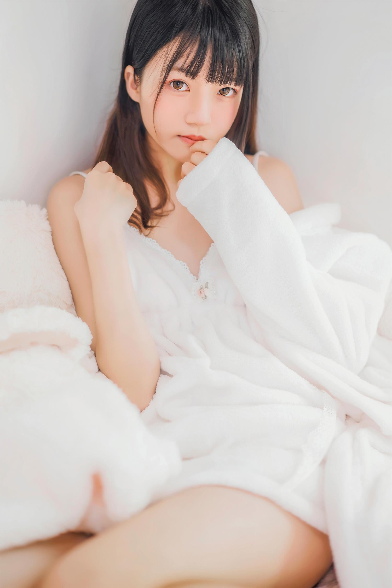 桜桃喵 冬眠 [38P-318MB]