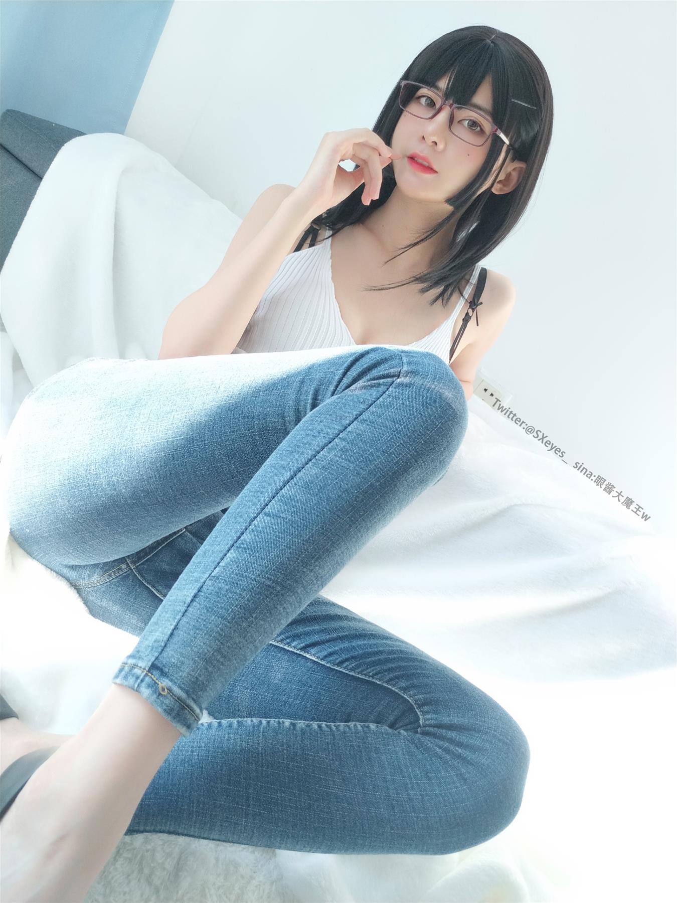 眼酱大魔王w 牛仔裤 [32P-164MB]