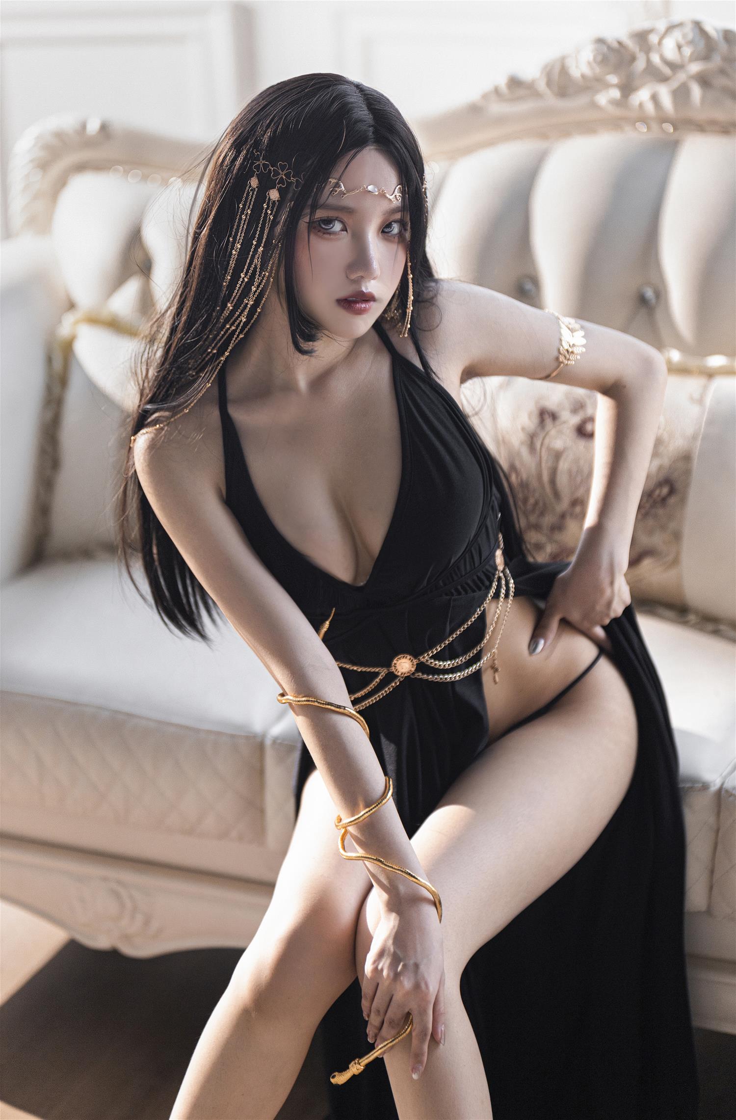 果咩酱w 反派角色 [25P-503MB]