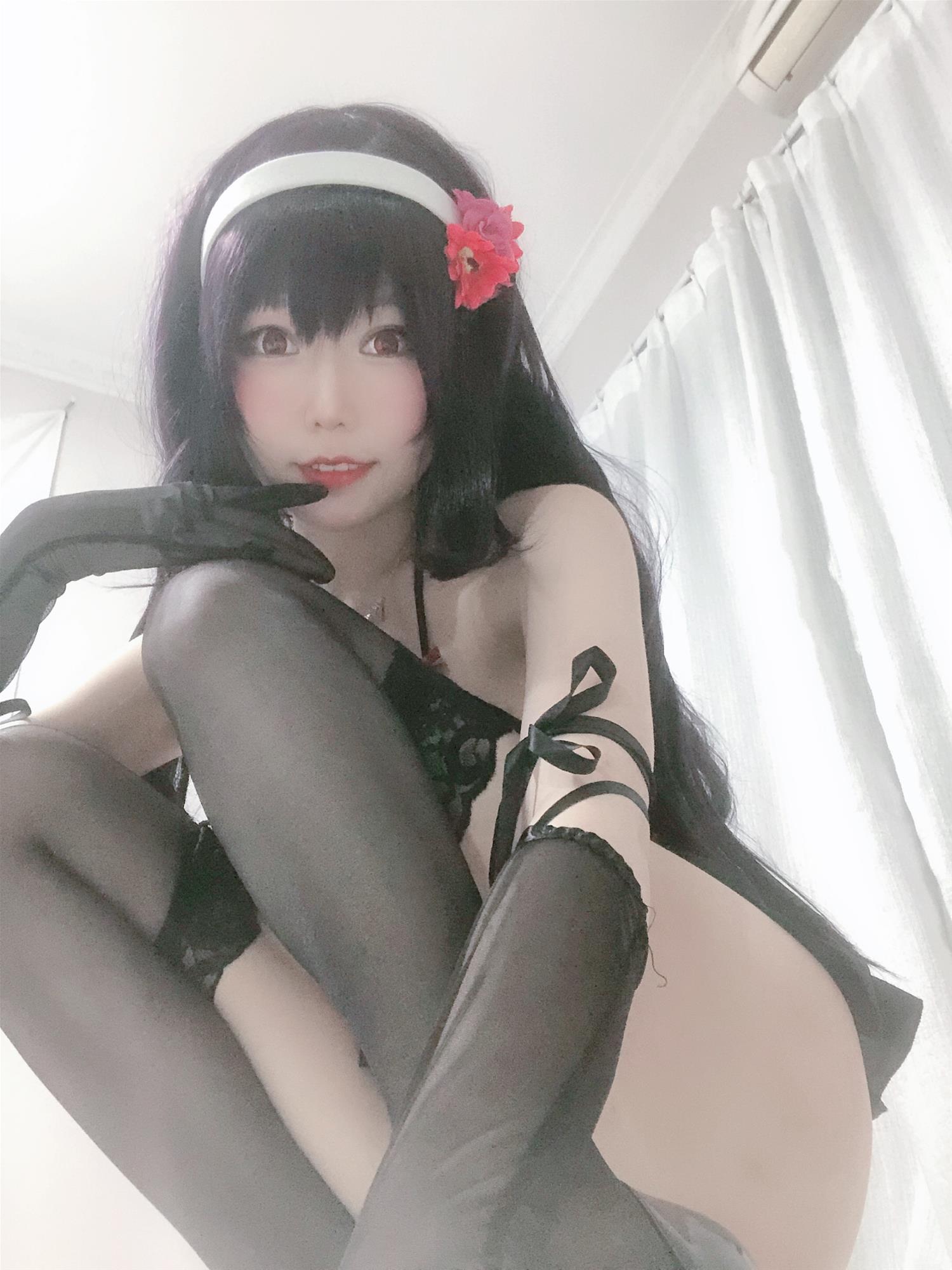 香草喵露露 诗羽学姐睡衣自拍 [45P-159MB]