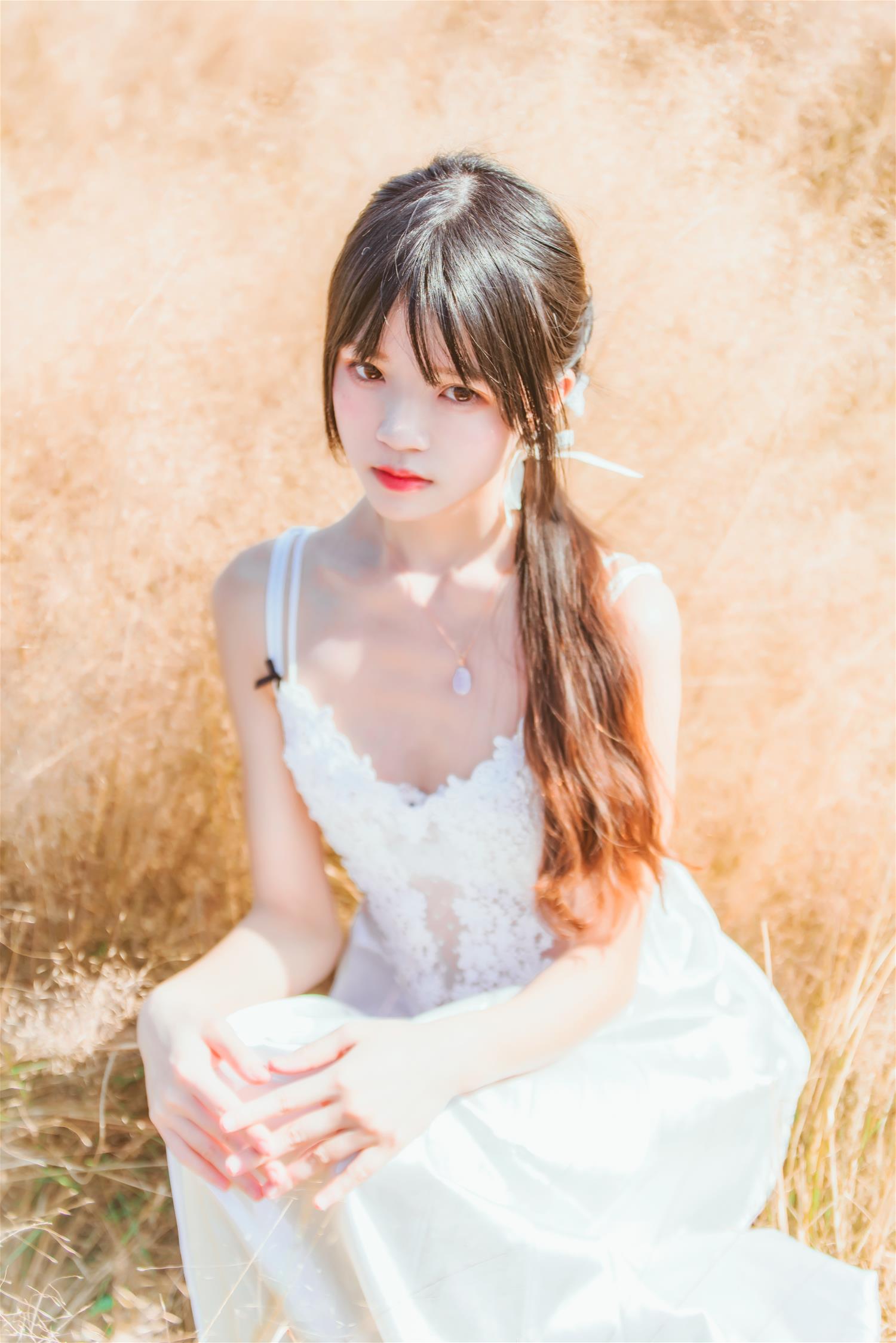 桜桃喵 冬眠 白裙上 [48P-674MB]