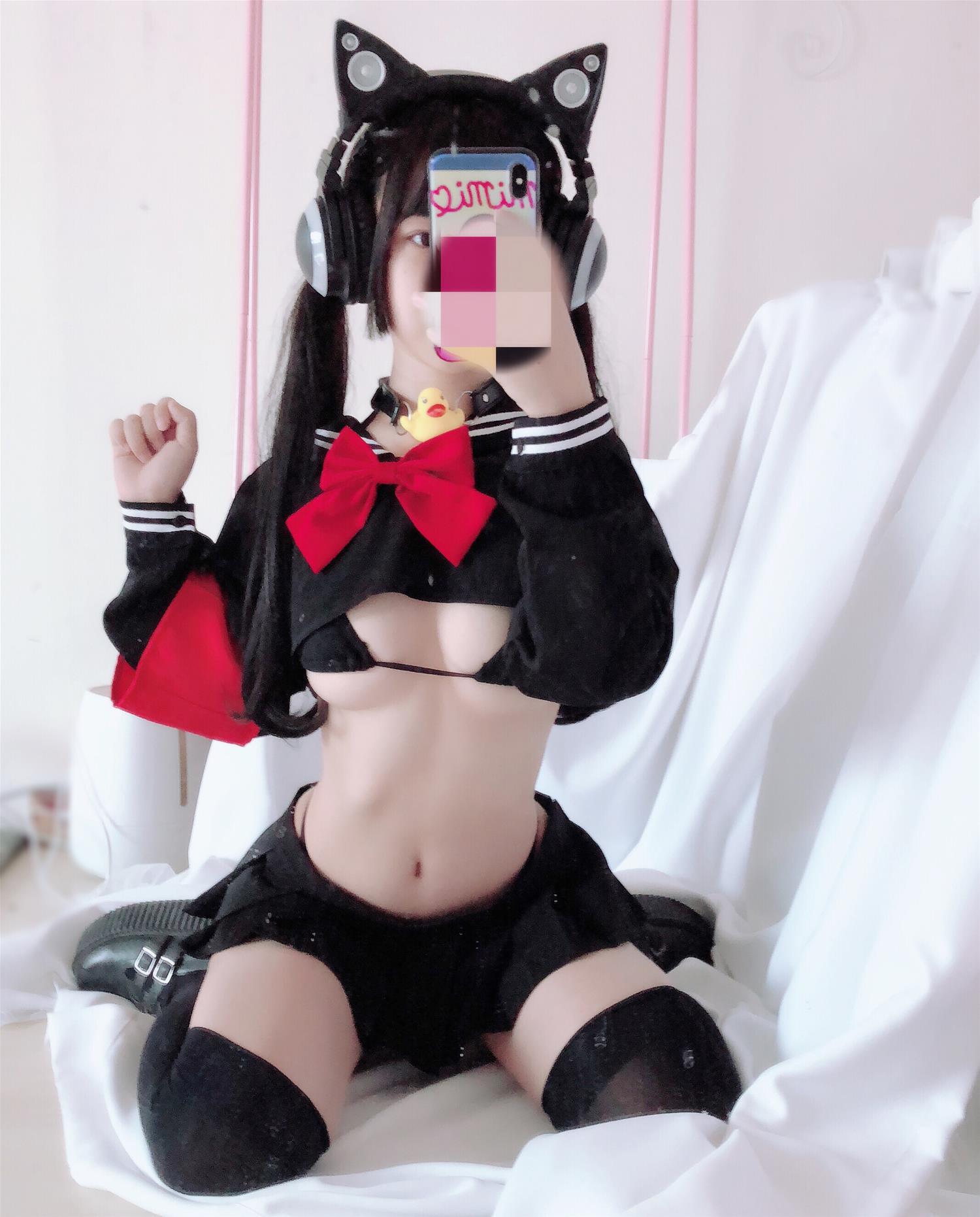 桜井宁宁 半乳制服概念 [70P-400MB]