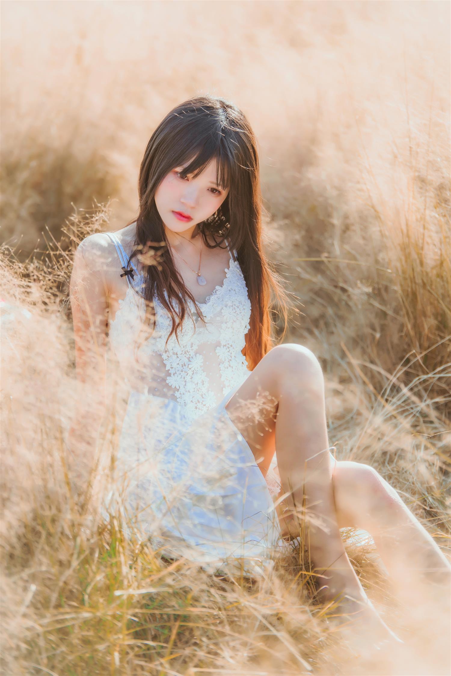 桜桃喵 冬眠 白裙下 [45P-601MB]