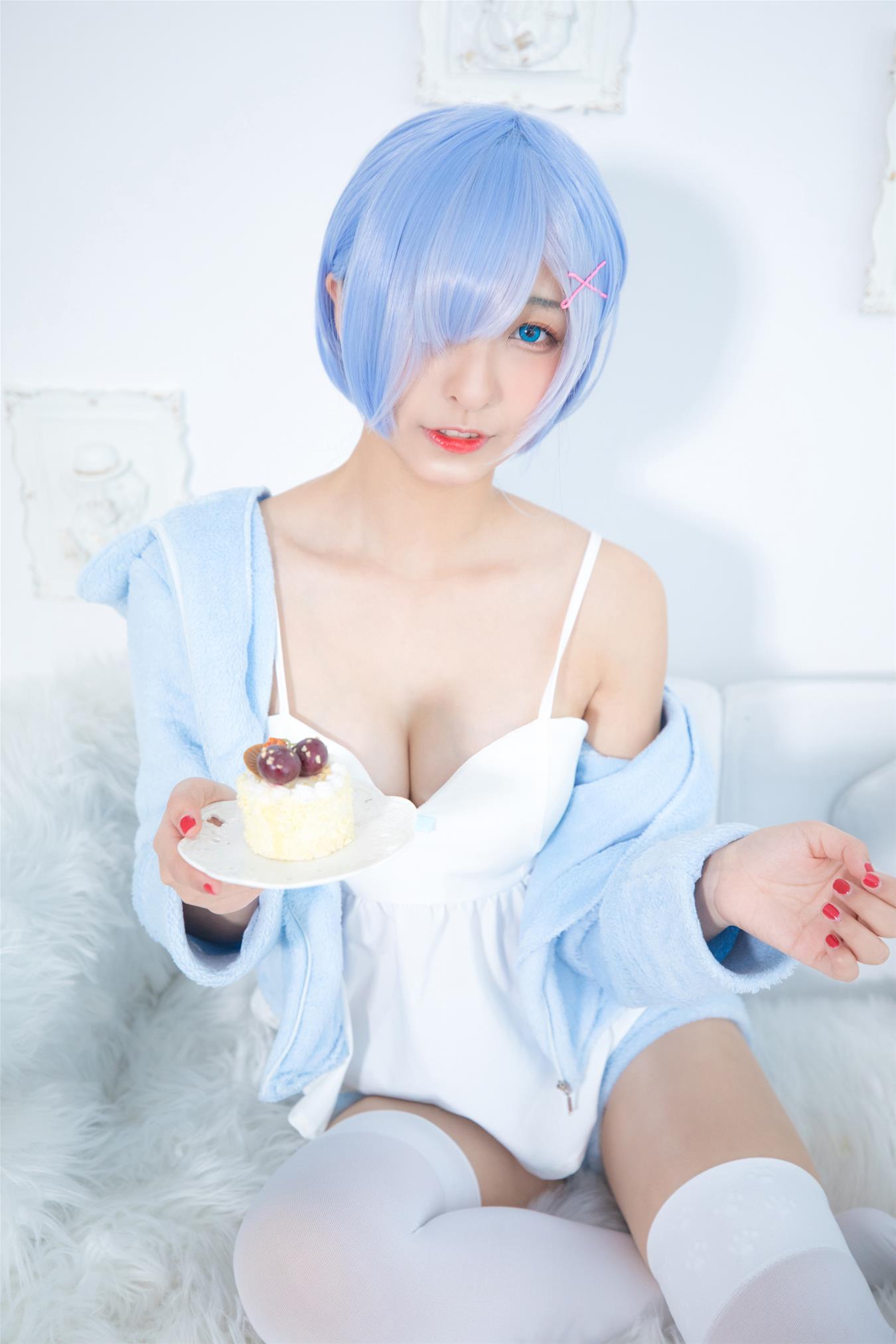 神楽坂真冬 VOL.005 蕾姆 Milk by blue [150P-313MB]