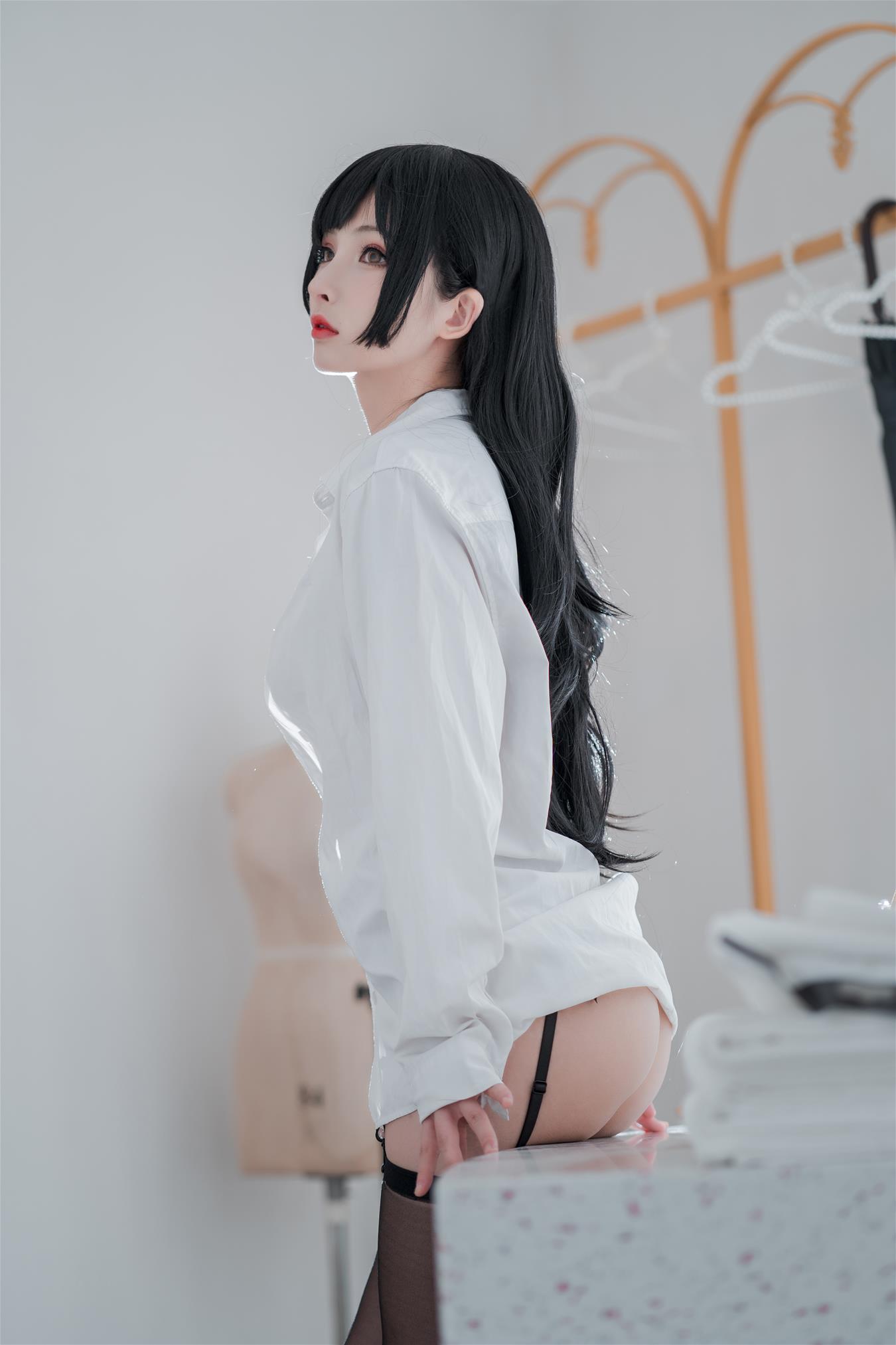 rioko凉凉子 男友衬衣 [25P-216MB]