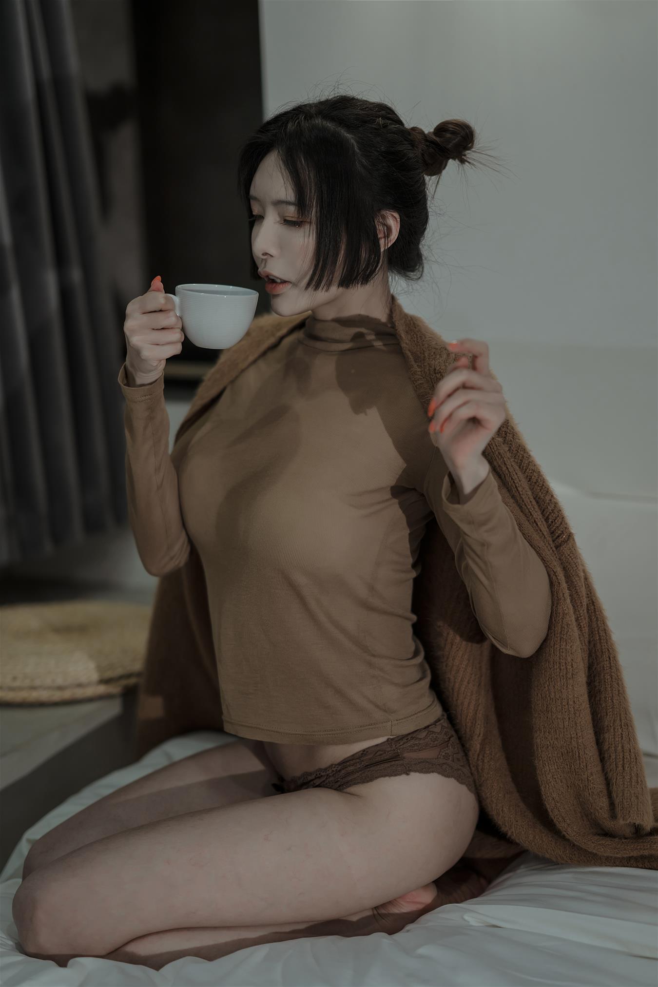 秋和柯基 一个ntr小故事 [48P-368MB]