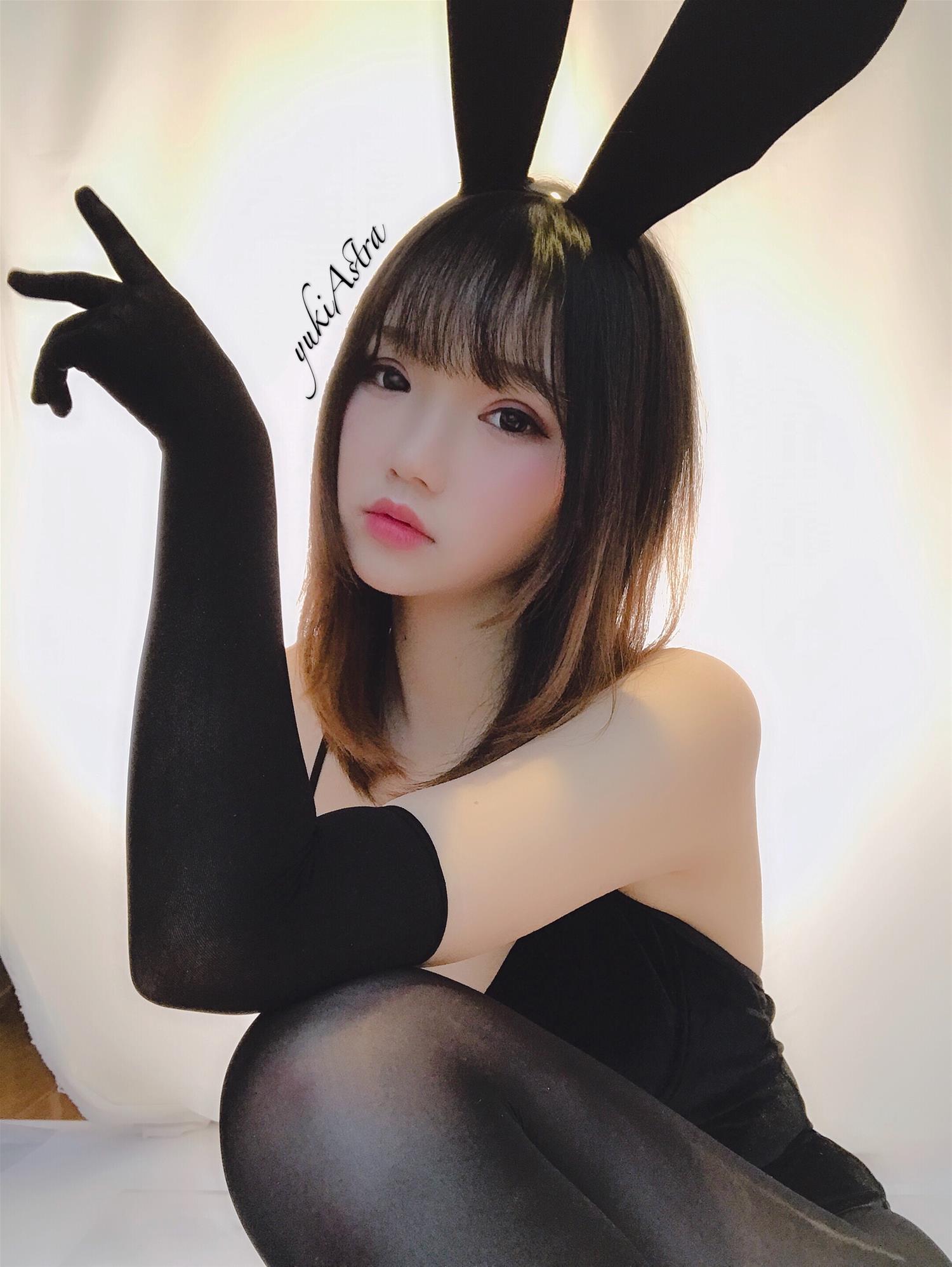 雪晴Astra 自撮りVol.02 兔女郎 (動画入り) [8P9V-114MB]