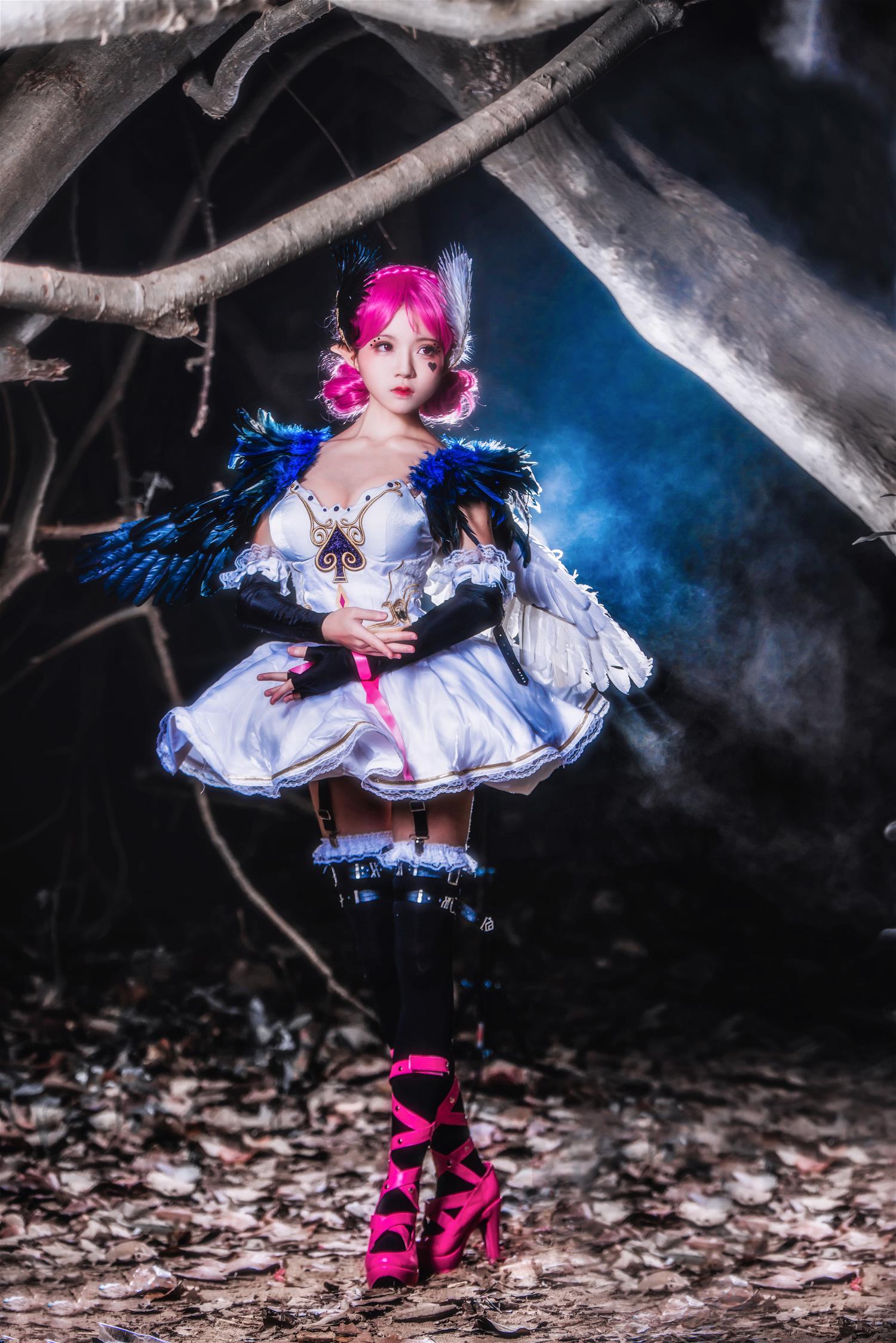 桜桃喵 天鹅之梦 [12P-278MB]