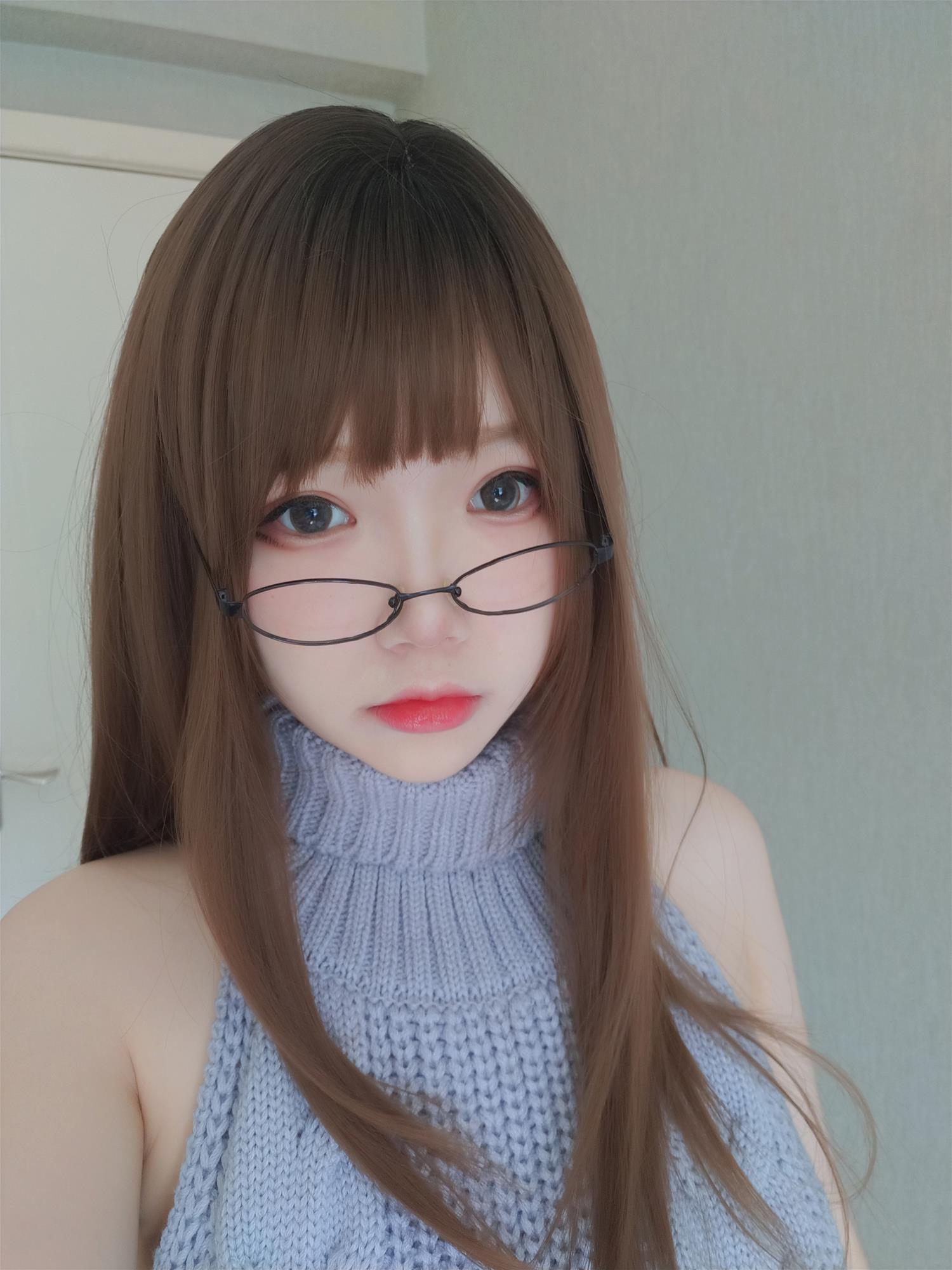 雪晴Astra 自撮りVol.23 黑丝漏背毛衣 [154P19V-1.51GB]