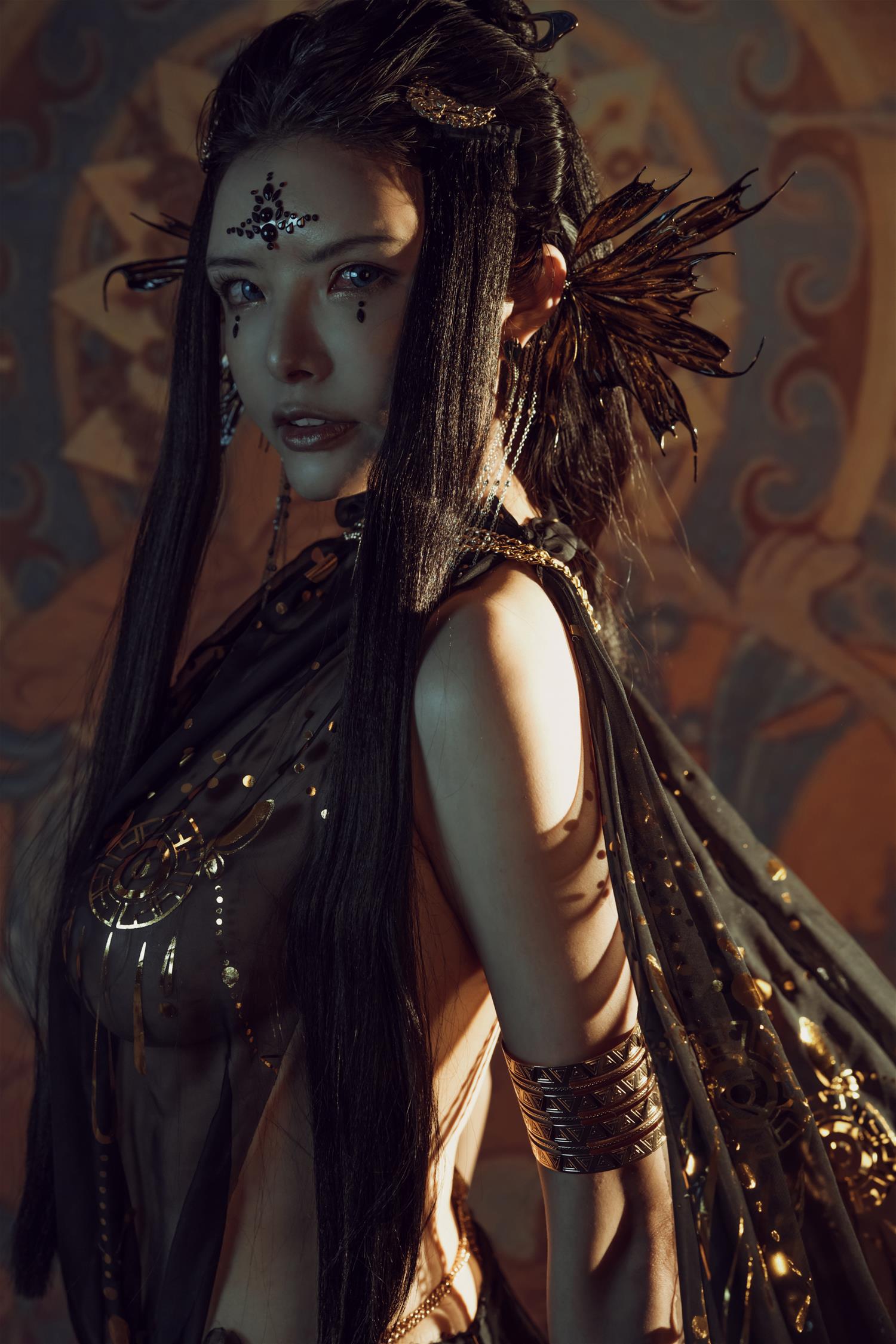 秋和柯基 黑 敦煌 [43P-412MB]