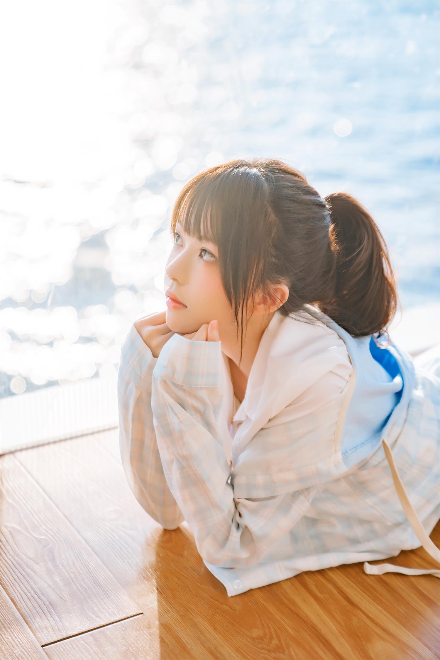 桜桃喵 未熟3 感光 [30P-564MB]