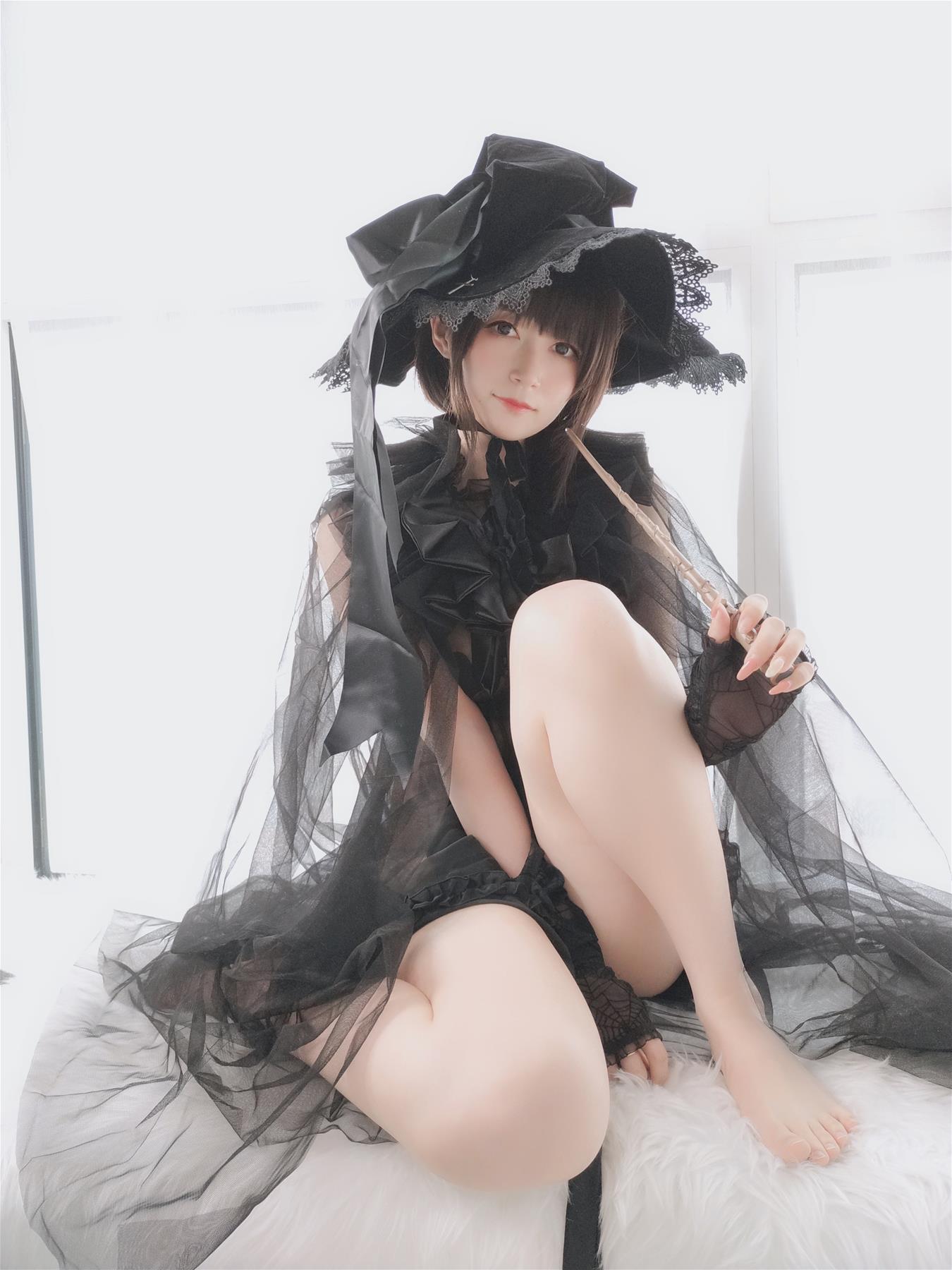 Coser小姐姐 白银81 见习魔女 [125P6V-916MB]