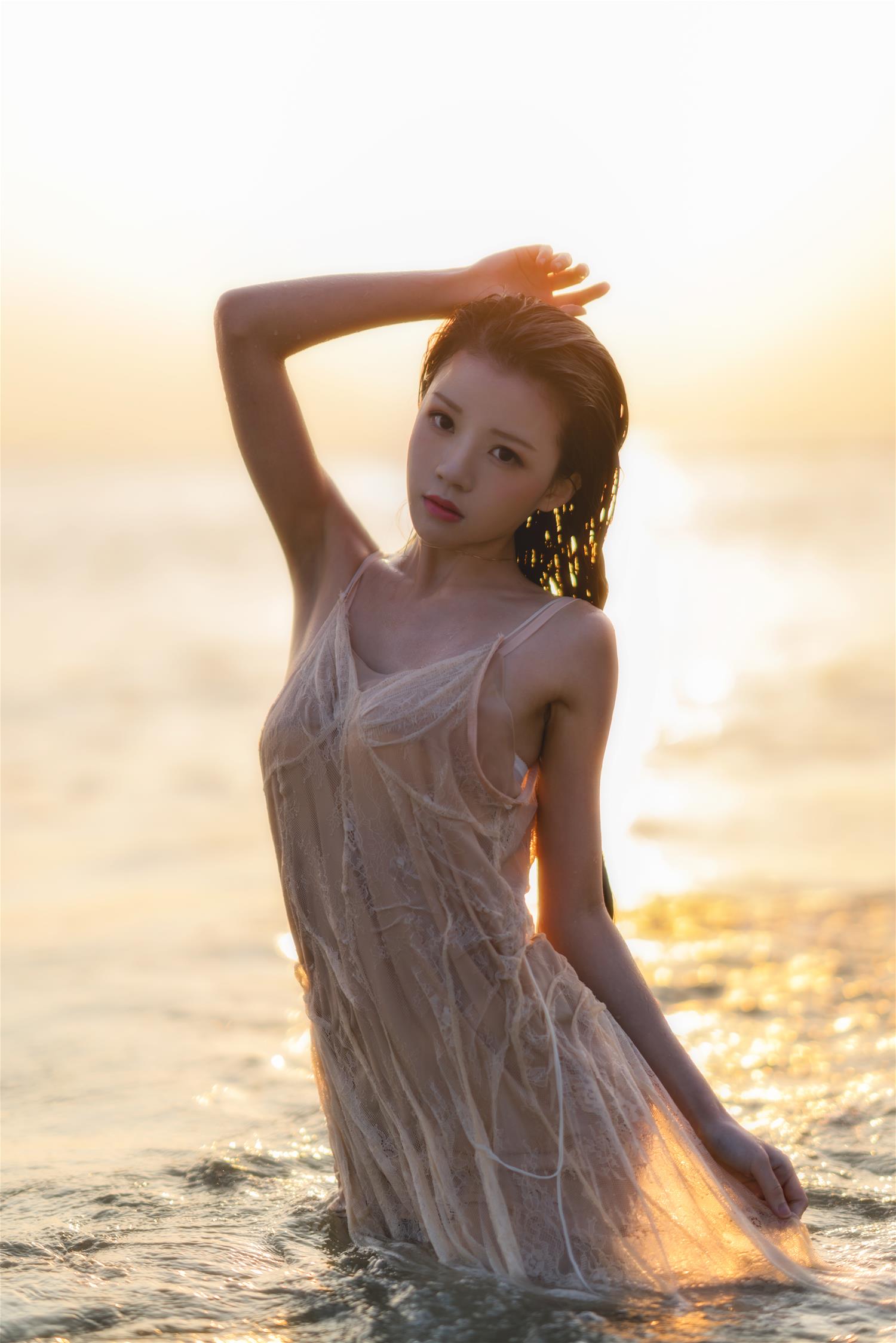 桜桃喵 潮汐 [33P-390MB]