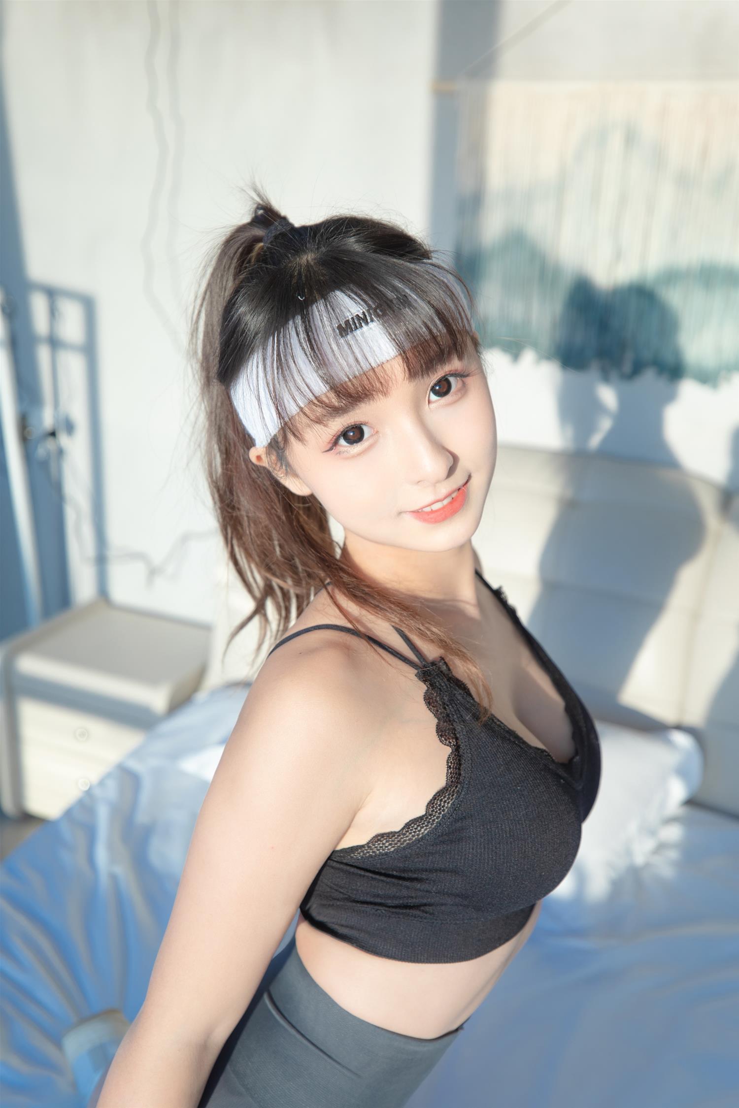 神楽坂真冬 VOL.051 温度の香り [150P2V-624MB]