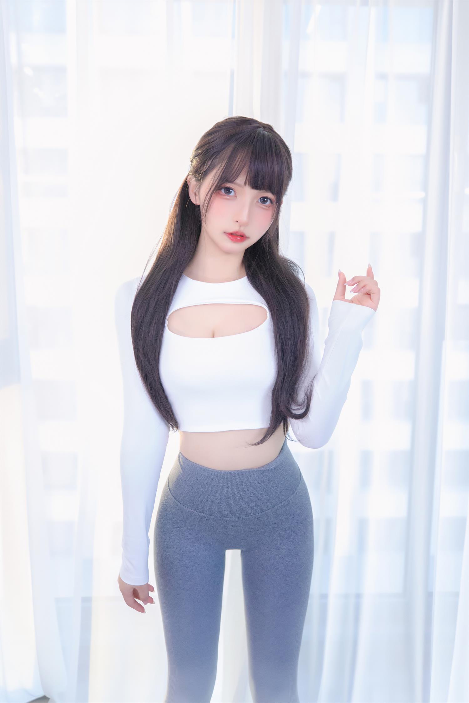 神楽坂真冬 VOL.068 瑜伽少女 [75P-207MB]